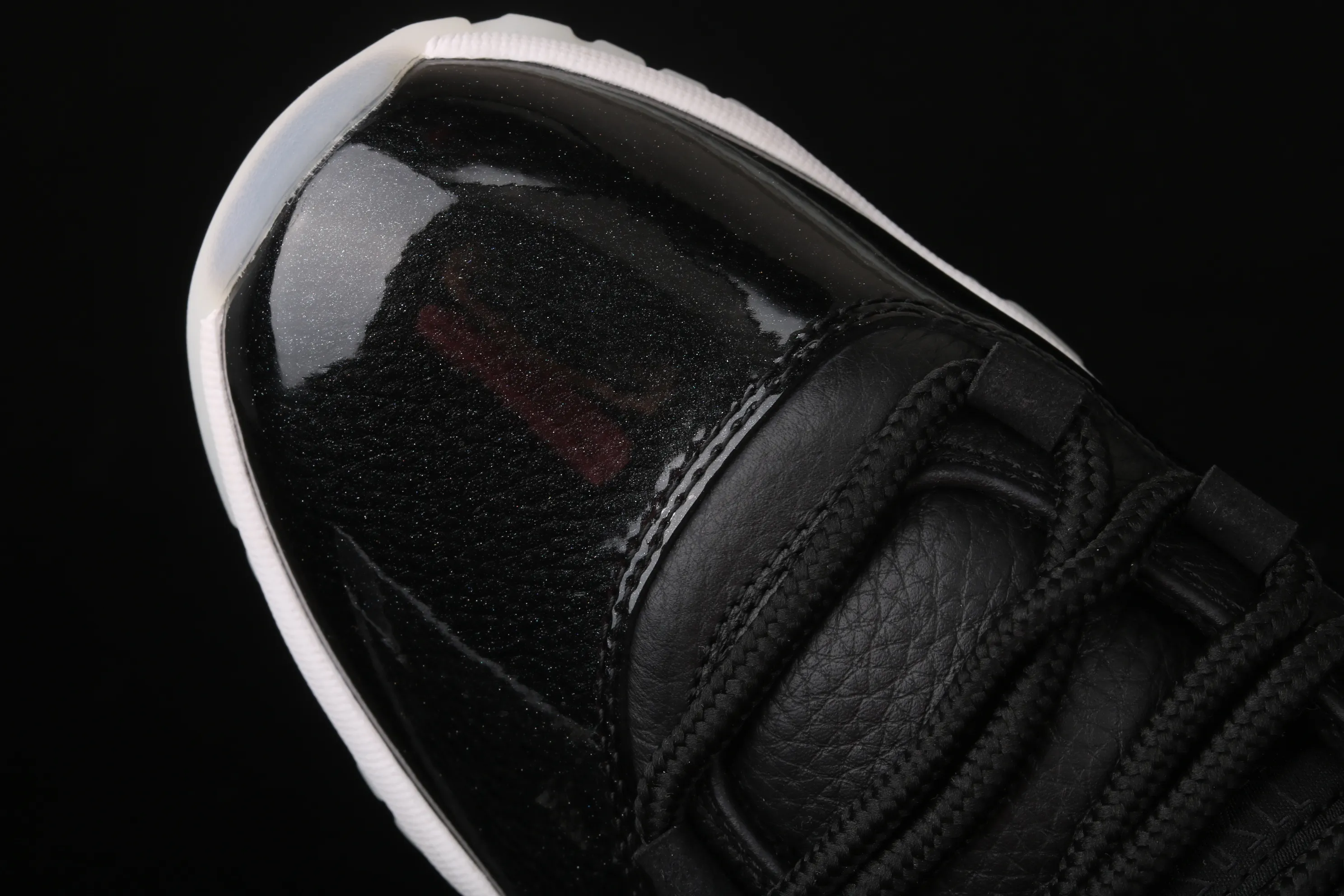 All categories Air Jordan Jordan series basketball shoes Air Jordan 11 Air Jordan 11 "72-10" AJ11 Joe 11 Devil basketball shoes 378037-002 First layer genuine carbon